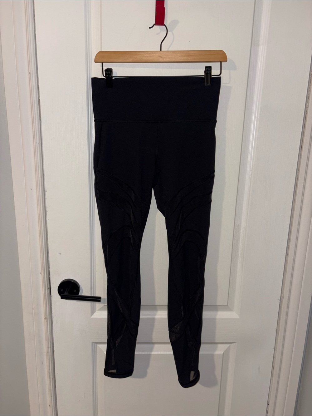 Lululemon | Black Mesh Leggings | Size 8